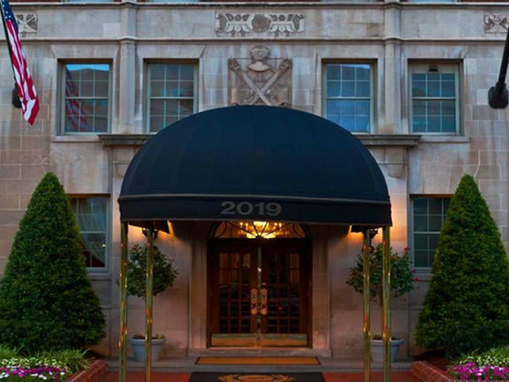 Best Cheap Hotels in DC to Stay on Budget While Visiting the City