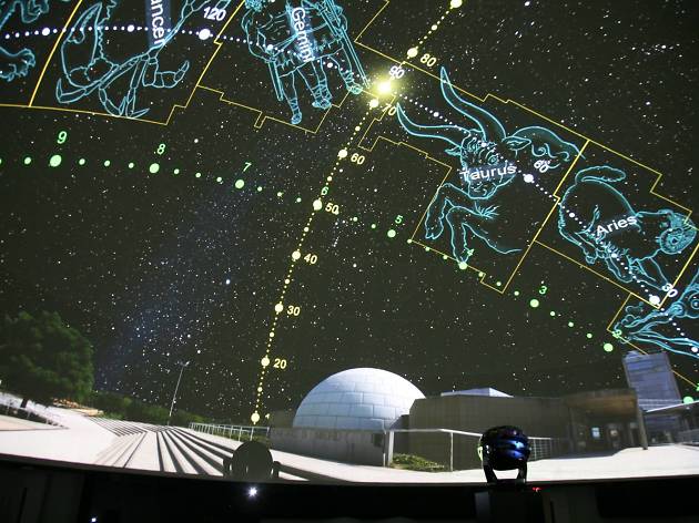 Ver las estrellas desde el Planetario Ver las estrellas desde el Planetario