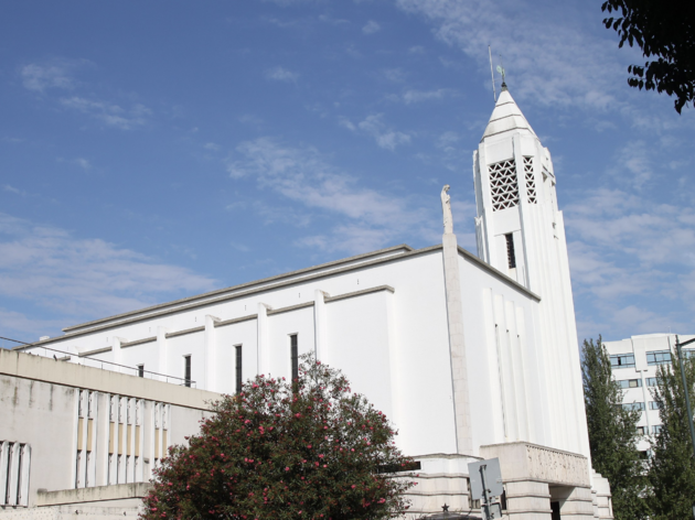 Igreja de Nossa Senhora do Rosário de Fátima Igreja de Nossa Senhora do Rosário de Fátima