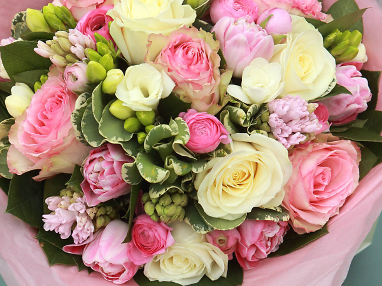 11 Best SameDay Flower Deliveries in London for 2024