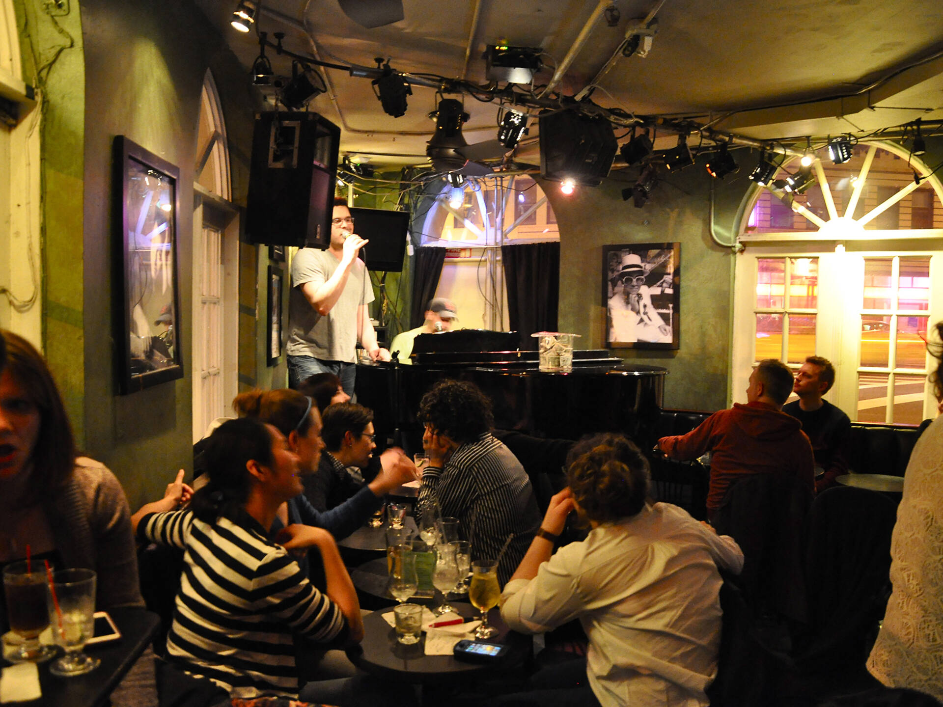 Best latenight bars, dives and cocktail clubs in NYC