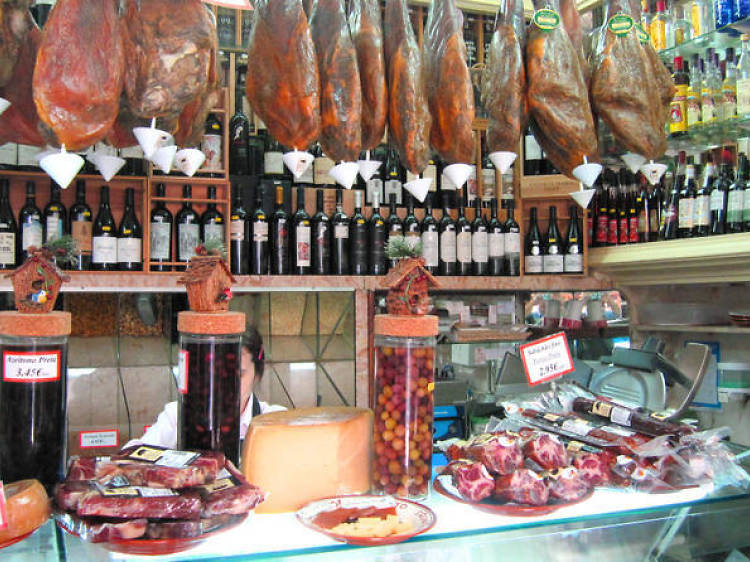 Gourmet Portuguese food and wine tour