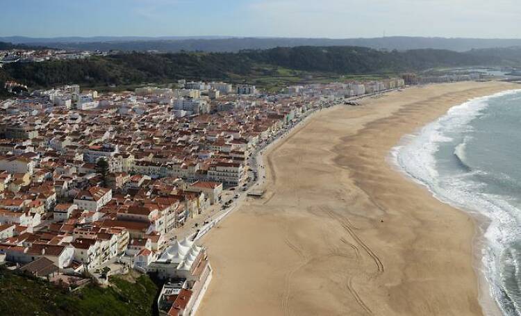 Private gastronomic tour of Obidos, Nazare and Batalha