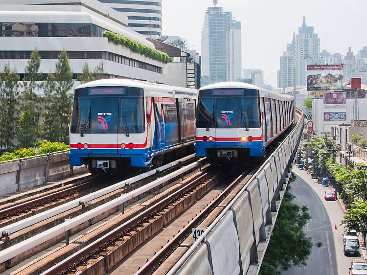 แผนที่และวิธีการเดินทาง