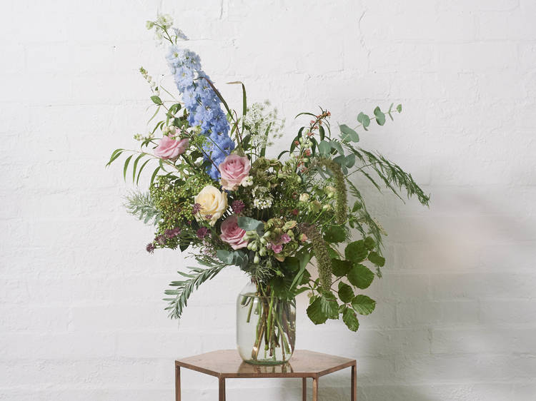 Same-day flower delivery in London