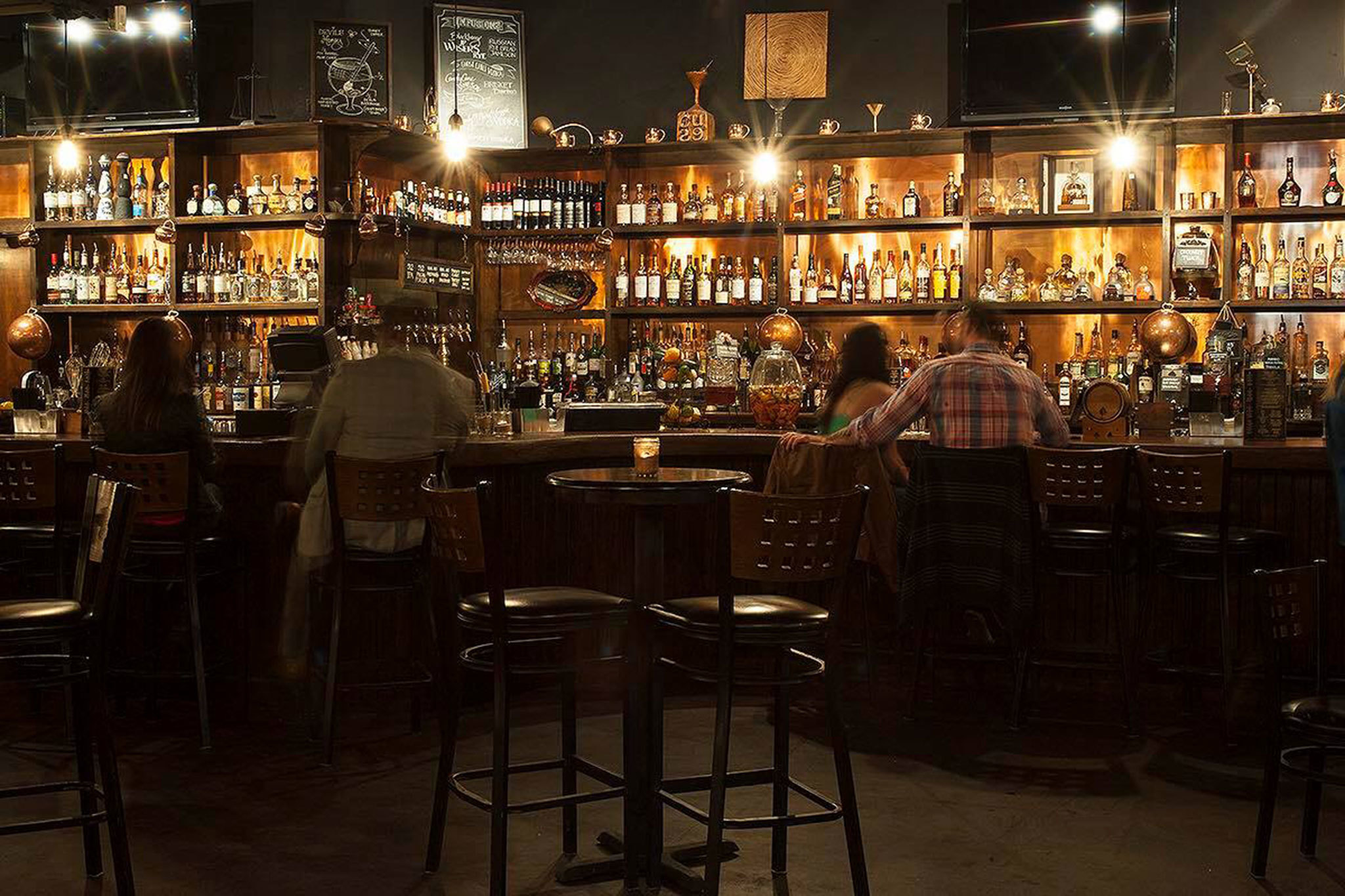 14 Best Bars in Downtown Austin for Wine, Beer and Cocktails