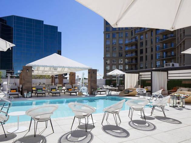 17 Best Cheap Hotels In Phoenix For A Vacation Or Staycation