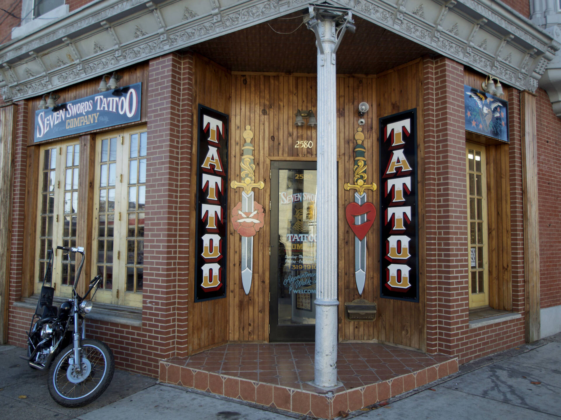 15 Best Tattoo Shops in Philadelphia to get Inked Right Now