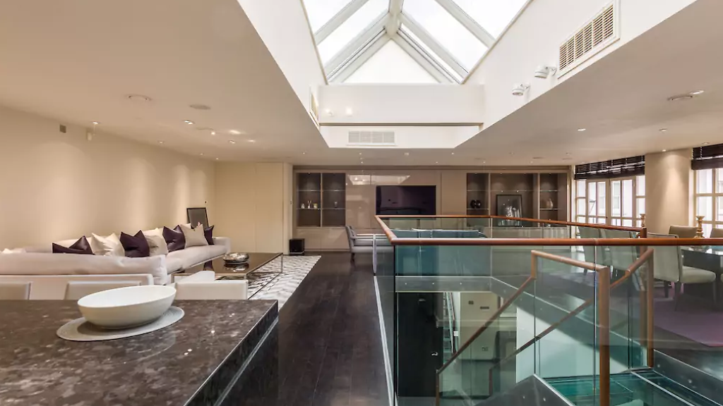 The 7 Best Airbnb Venues In London Right Now Cool and quirky Airbnbs