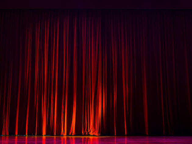Curtain Curtain
