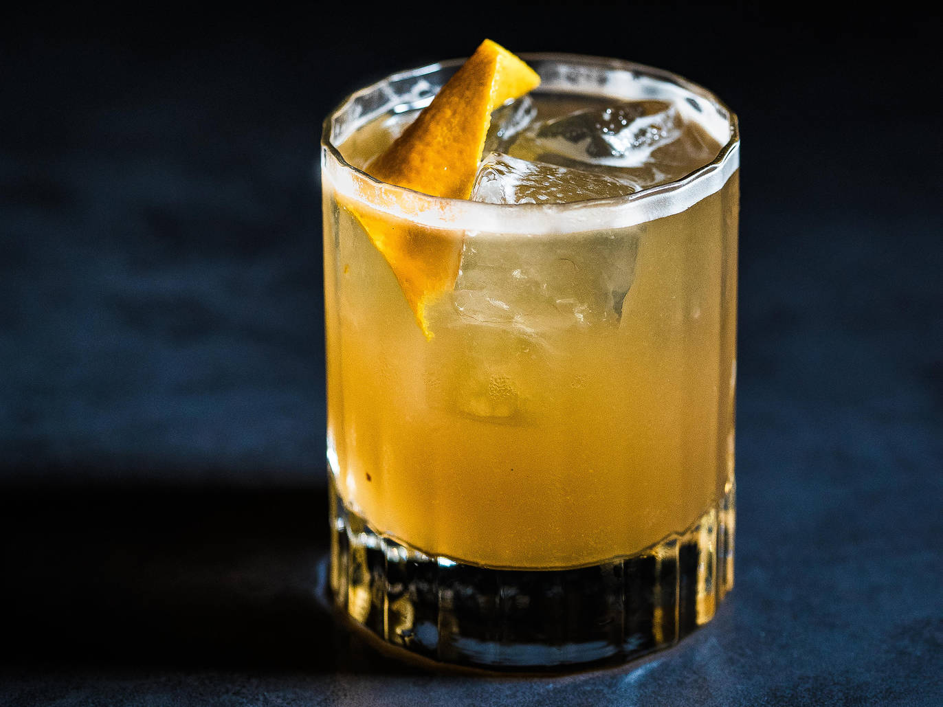 7 Best Bars In Kensington & South Kensington For Drinking In Style