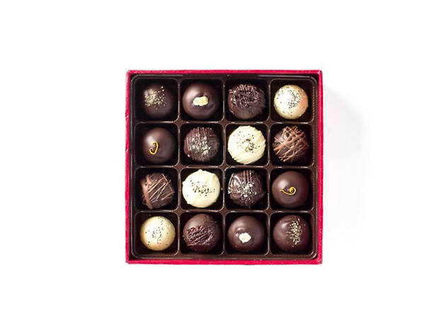 Roni-Sue’s Chocolates 16-Piece Cocktail Collection Truffle Box Roni-Sue’s Chocolates 16-Piece Cocktail Collection Truffle Box