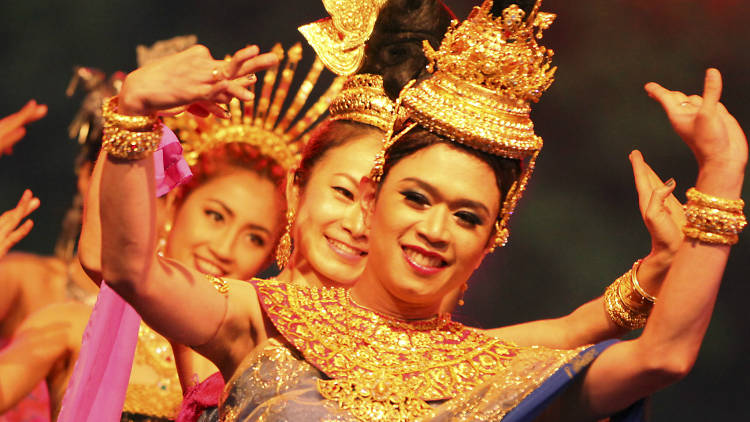 Traditional Thai dancers wearing national dress