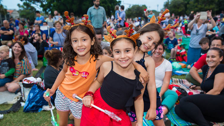 Sydney Christmas Alexandria girls