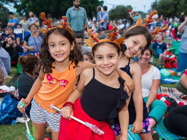 Sydney Christmas Alexandria girls