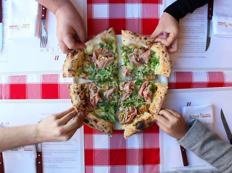 Três sítios para comer pizzas napolitanas no Porto