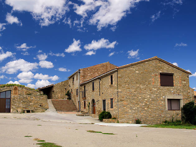 Masia Montbrú Masia Montbrú