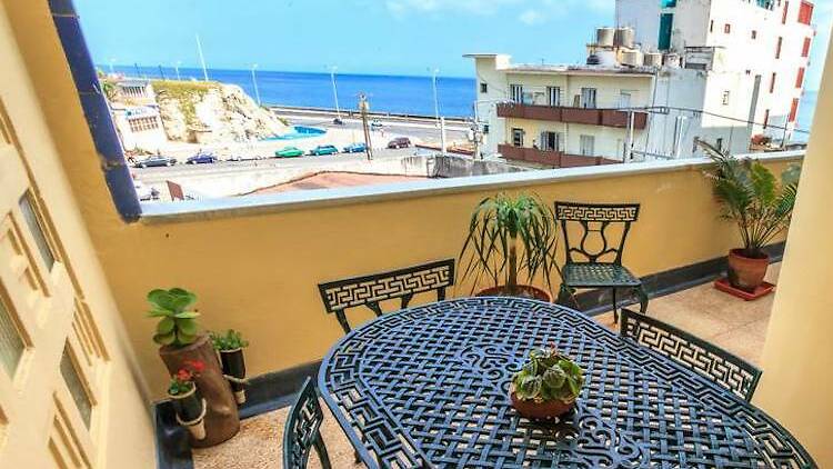 The home with balcony views in Vedado