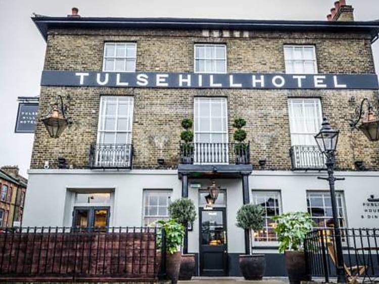 Rooms at The Tulse Hill Hotel