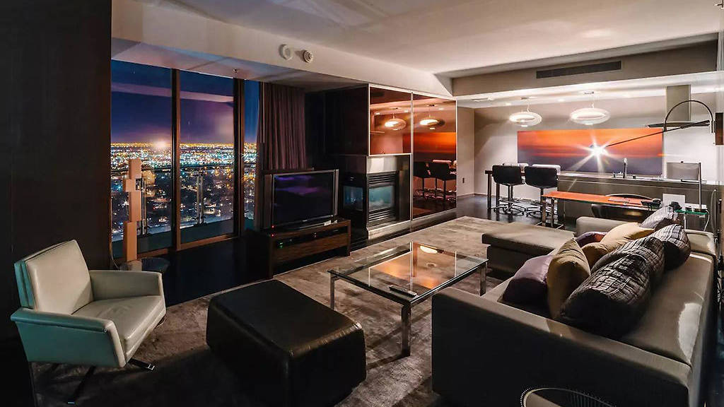 9 Best Airbnbs in Las Vegas | The Perfect Vegas Airbnb Properties