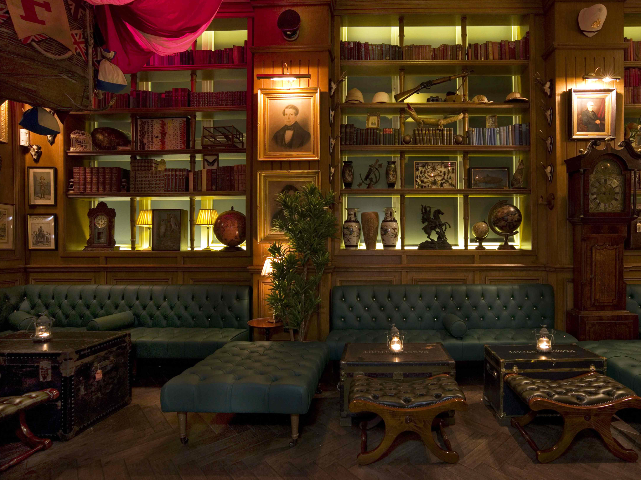 15 Best Bars In Mayfair For A Seriously Swanky Drink