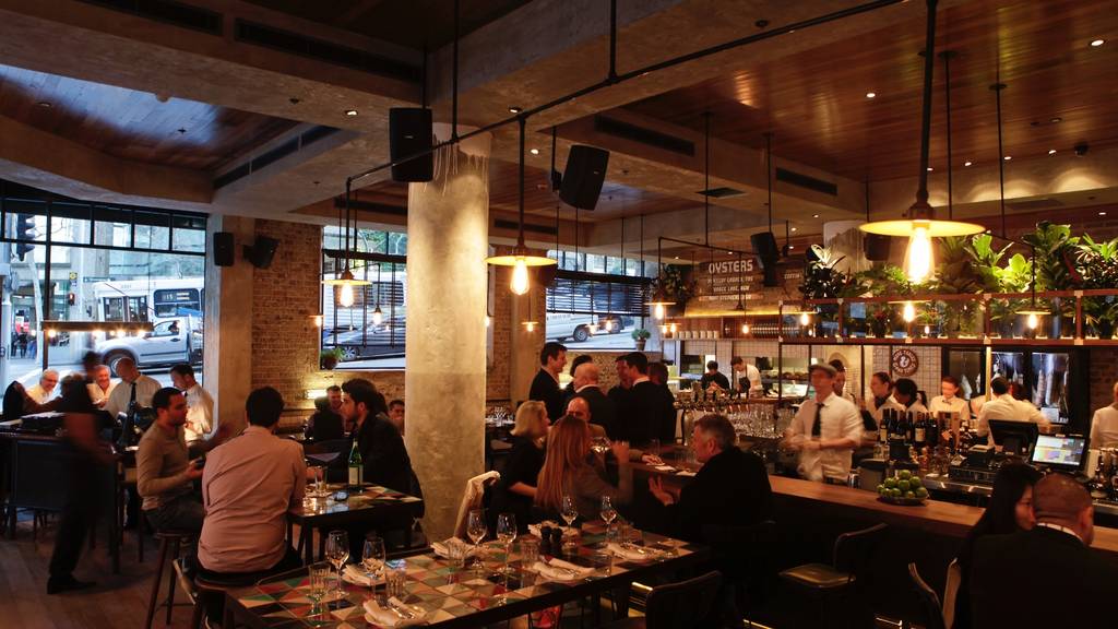 The Morrison Bar & Oyster Room | Restaurants in The Rocks, Sydney