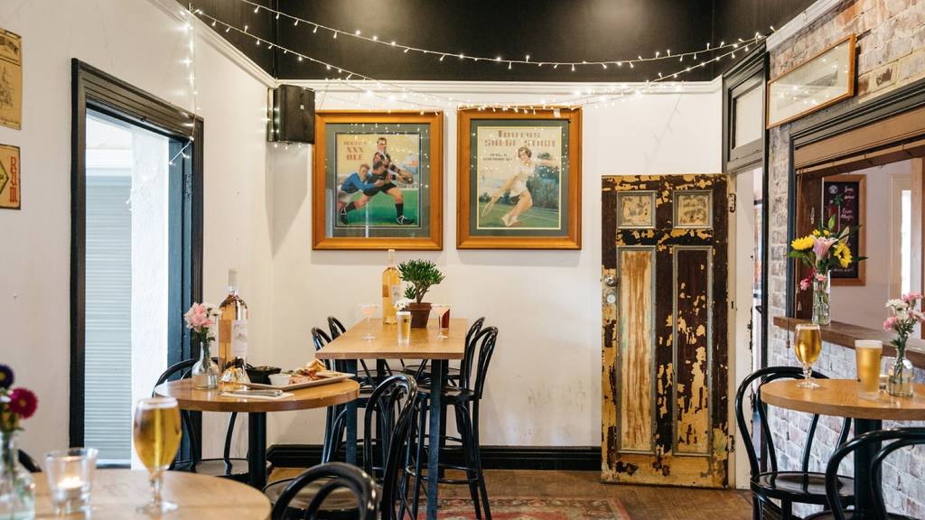 The Royal Oak Bars in Double Bay, Sydney