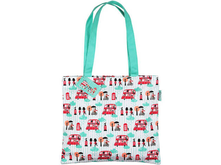 Little red bus tote bag