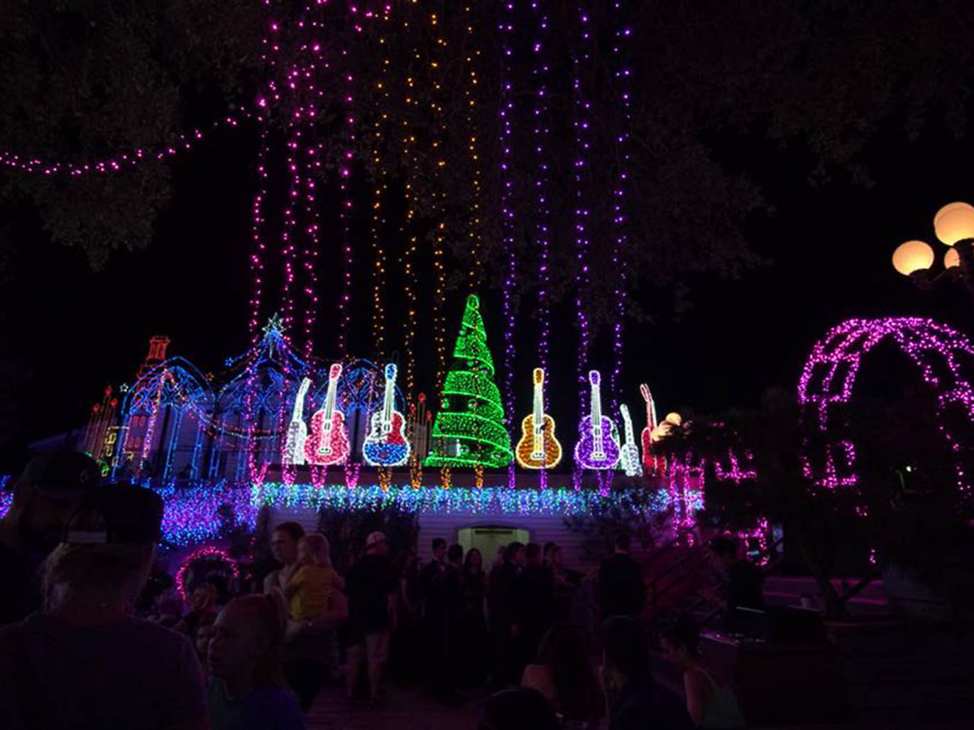 Where to find Austin Christmas lights this holiday season