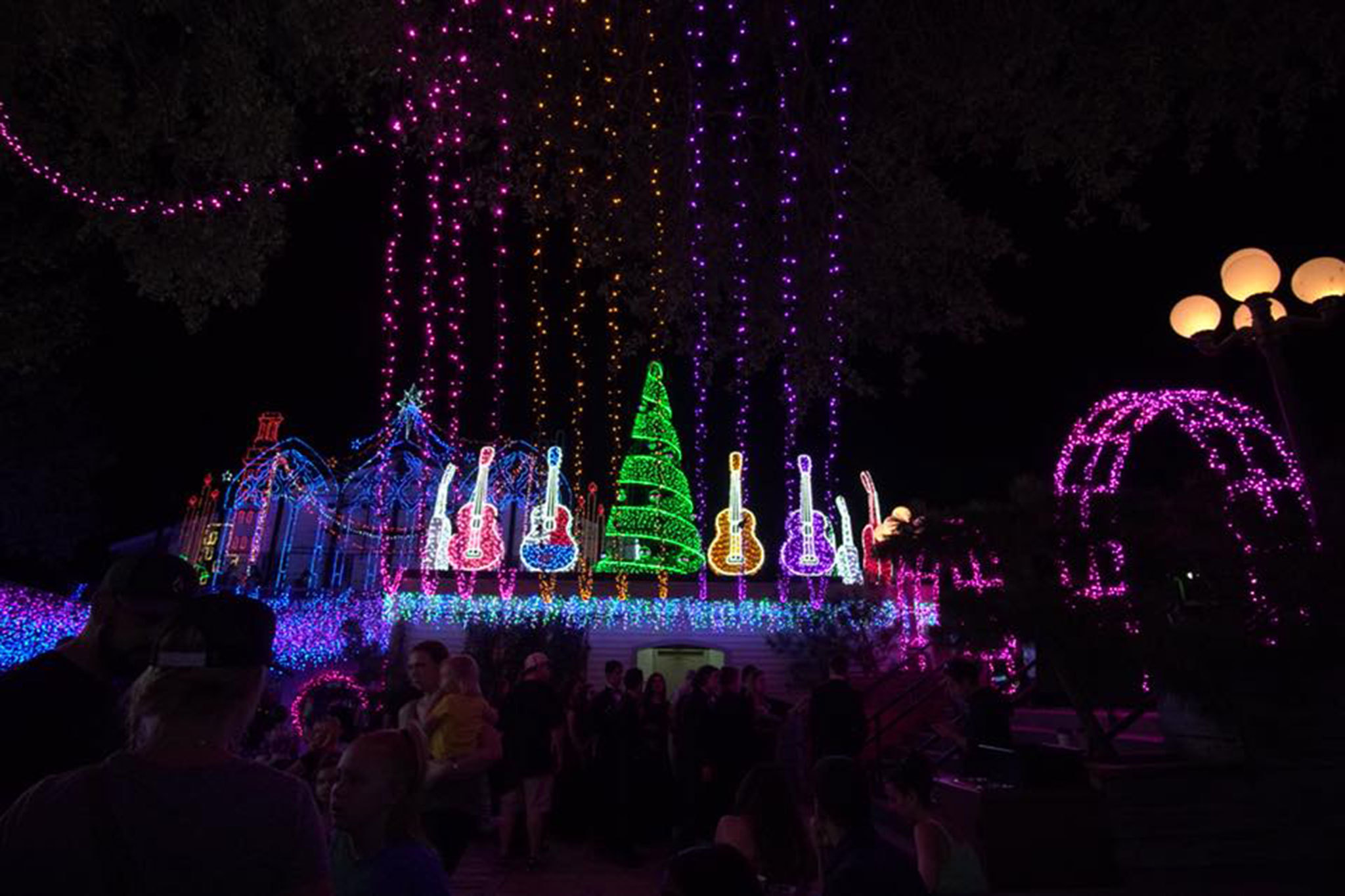 Where to find Austin Christmas lights this holiday season