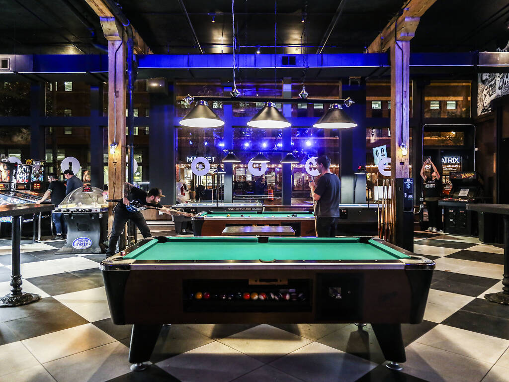 20 Best Bars in the West Loop To Drink Beer, Cocktails and Wine