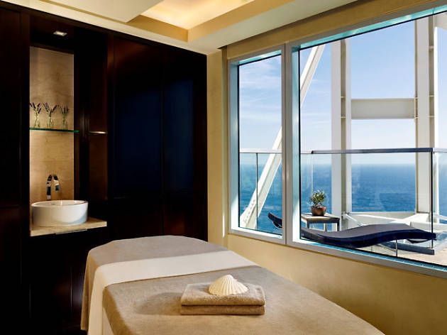 Barcelona per a Wellness Lovers Copyright 2013 Matthew Shaw. See licence supplied with this ima