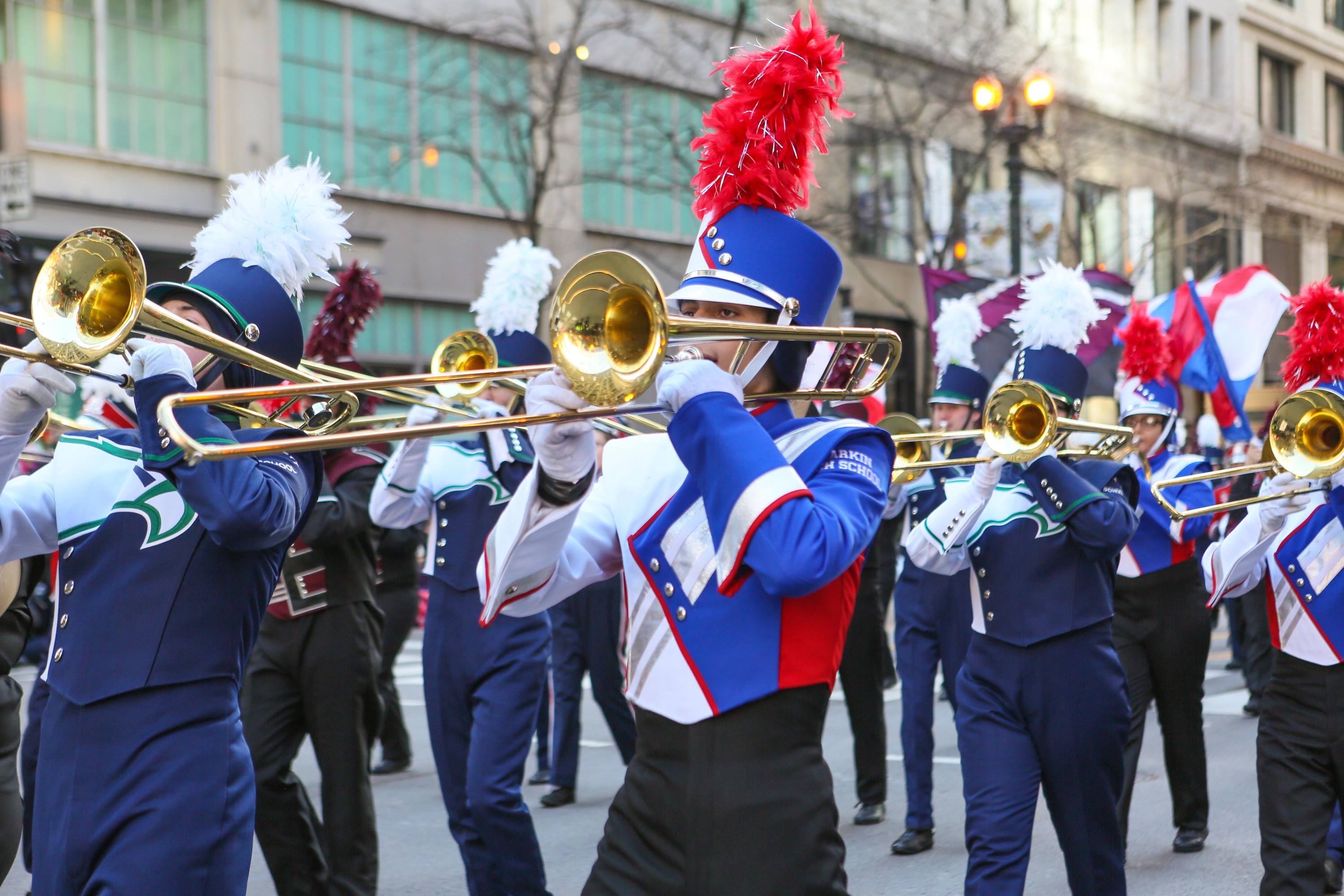 the-chicago-thanksgiving-day-parade-chicago-in-arabic