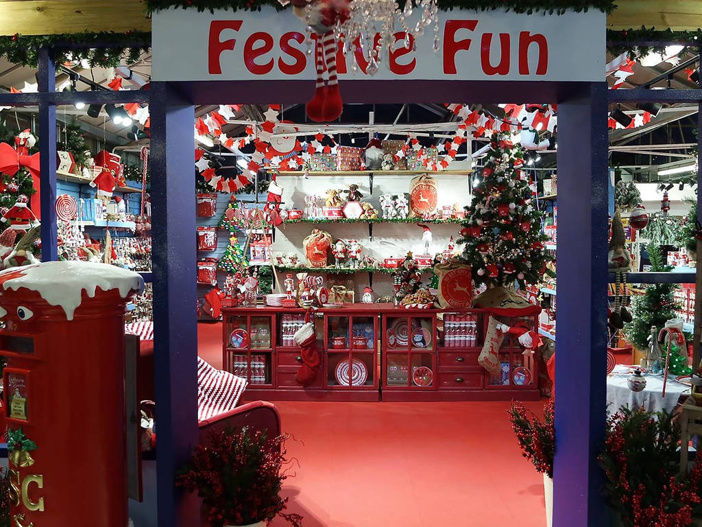 Where to buy Christmas trees in London collection and delivery