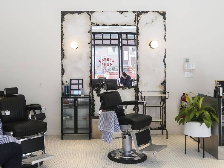 Best Barber Shop for Men Near Me - December 2023: Find Nearby