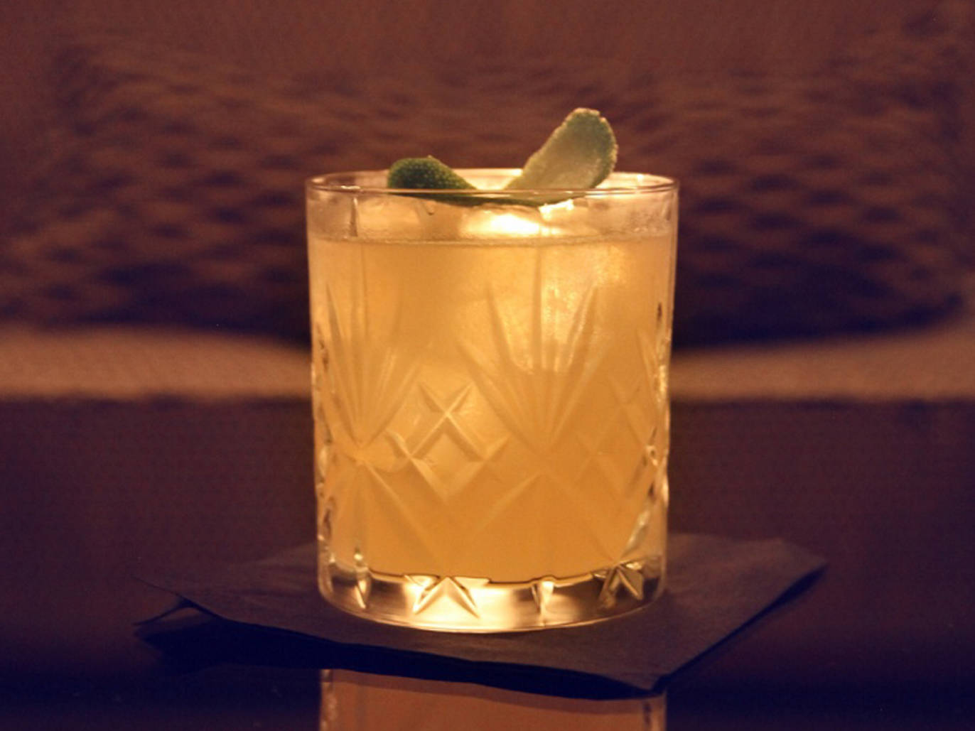 17 Best Hidden And Secret Bars In London... Shh!