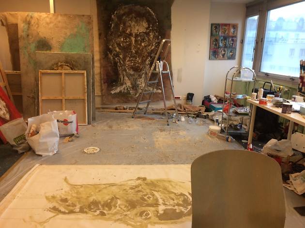 Un atelier refuge à Paris pour les artistes exilés en quête de paix © CL
