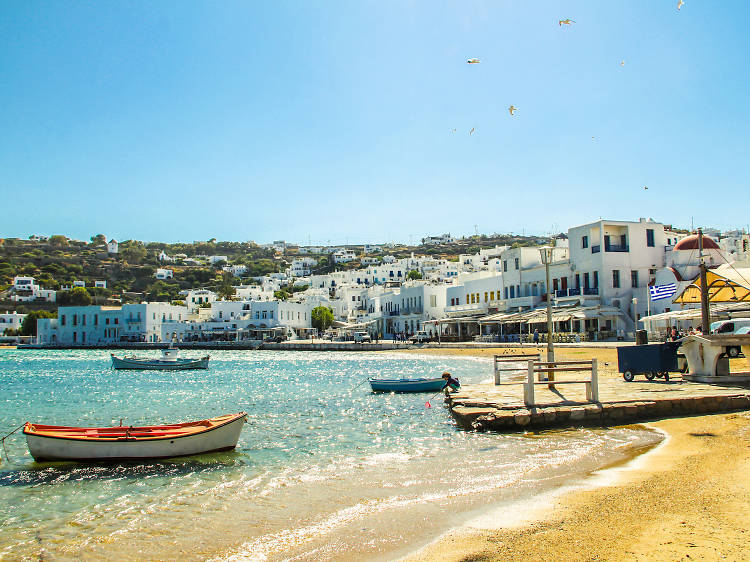 Dance in your sandals on Mykonos