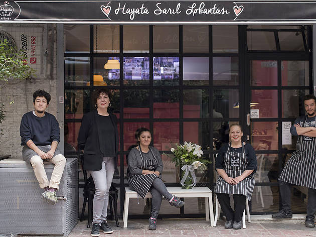 Hayata Sarıl Lokantası Hayata Sarıl Lokantası