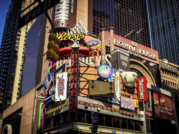 Times Square New York guide for finding things to do