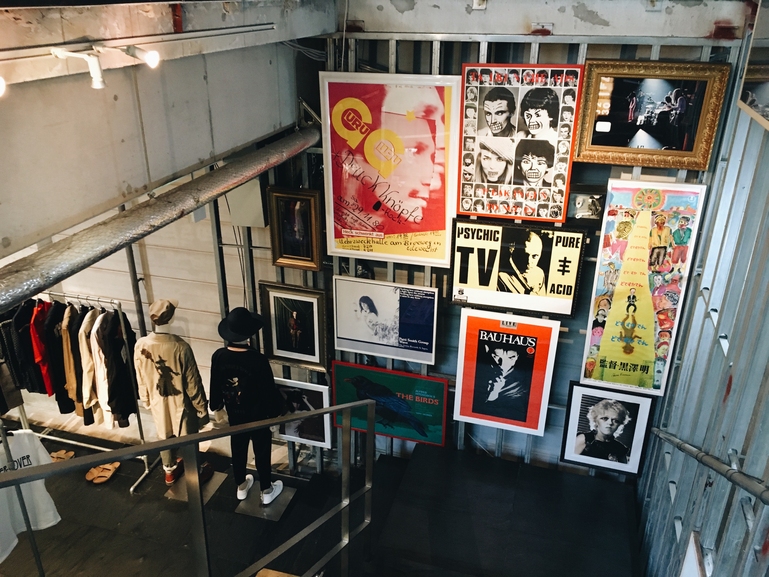 Evenement gebouw deadline Undercover | Shopping in Aoyama, Tokyo