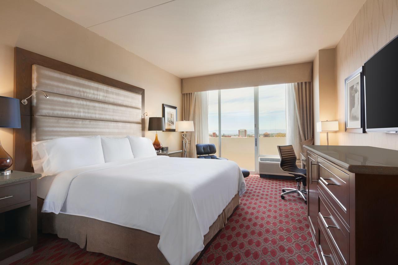Radisson Hotel Los Angeles Midtown at USC | Hotels in USC/Exposition Park,  Los Angeles