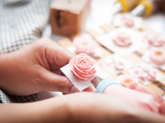 9 Cake Decorating Classes In NYC That Bakers Will Love