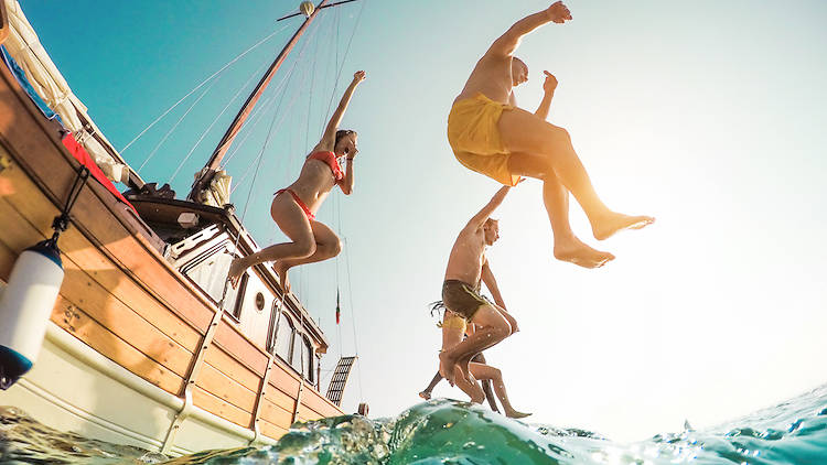 Go out to sea and explore the deep blue Go out to sea and explore the deep blue