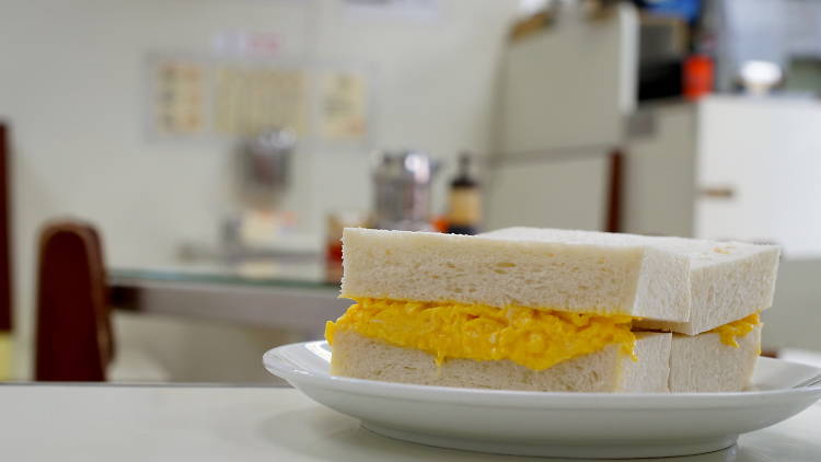 Egg sandwich at Luen Fat