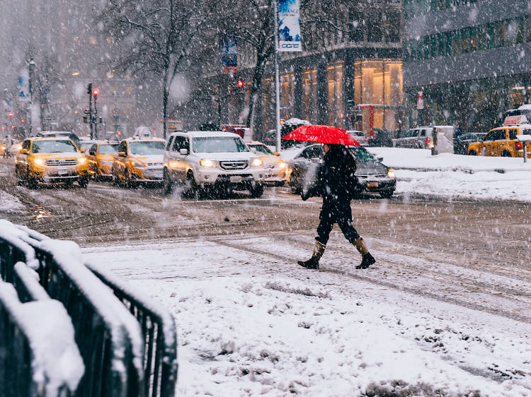 A Winter Weather Advisory was issued in NYC just in time to slip up commuters