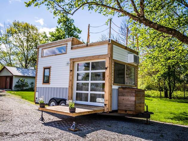 8 Amazing Tiny Homes You Can Rent Near Chicago