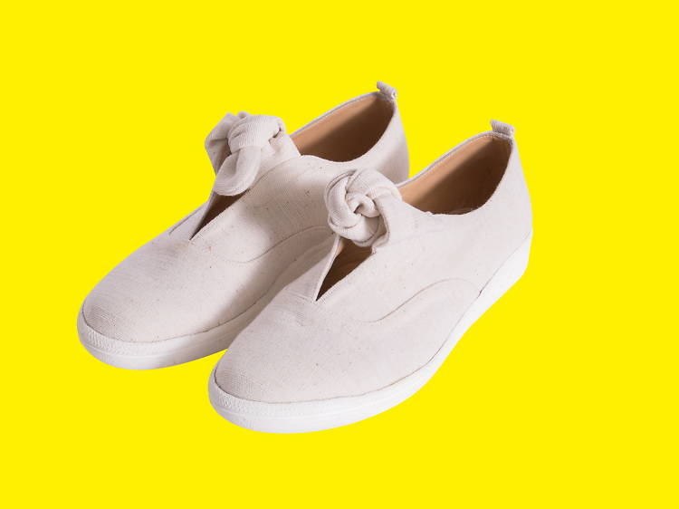 Shoes made from organic cotton from Taktai