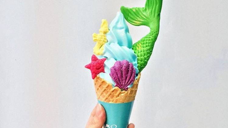 Order an Instagrammable ice cream at Scaredy Cat