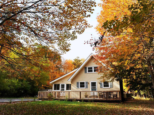 13 Cozy Cabins Near Nyc To Rent On Airbnb